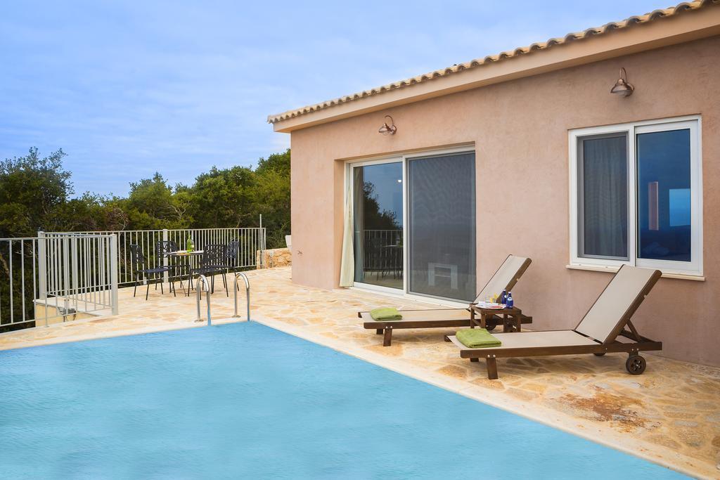 Magganos Sunset Villas Fiskardo Esterno foto